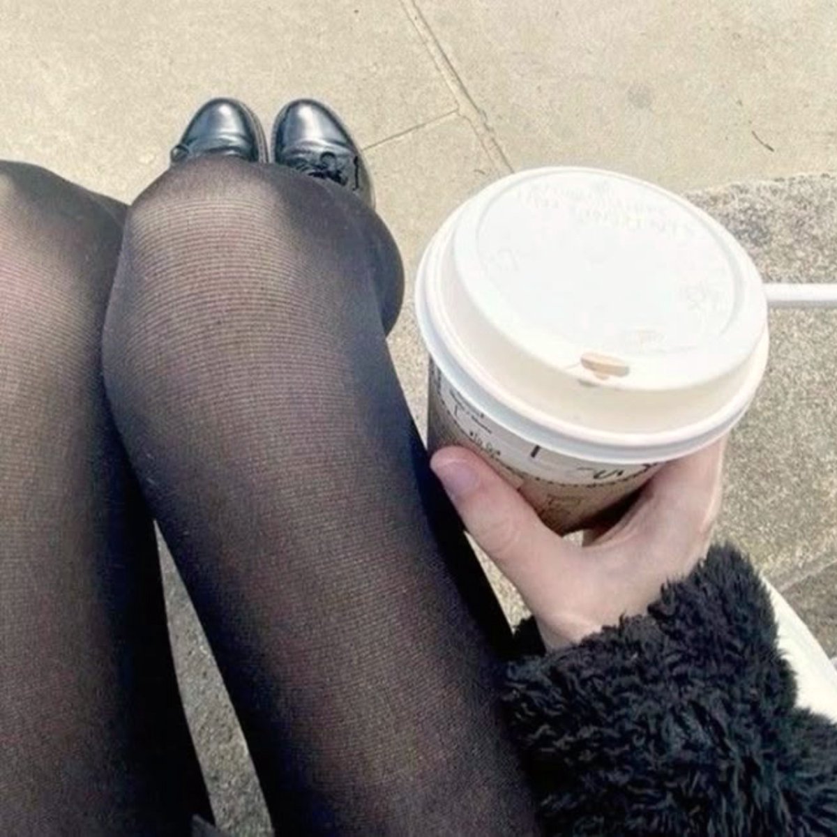 asherexic's tweet photo. ᢉ𐭩 #qotd : how much weight do you want to lose in october?

#edrtwt #ricecaketwt #thinspo #wl https://t.co/Qs3o7GStKO