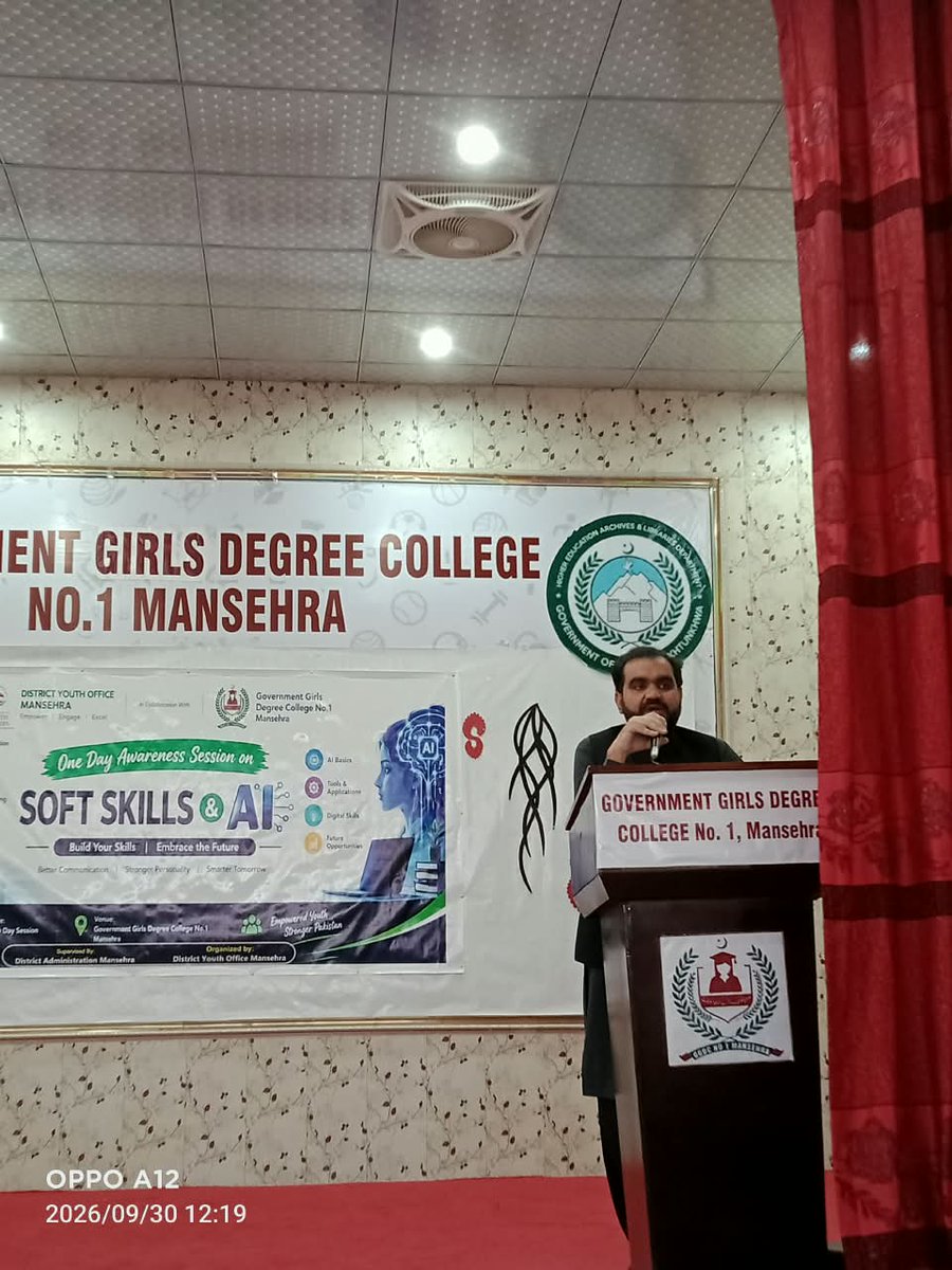 yomansehra's tweet photo. One-Day Awareness Session on Soft Skills &amp; Artificial Intelligence (AI) https://t.co/aiUu7NRSKi