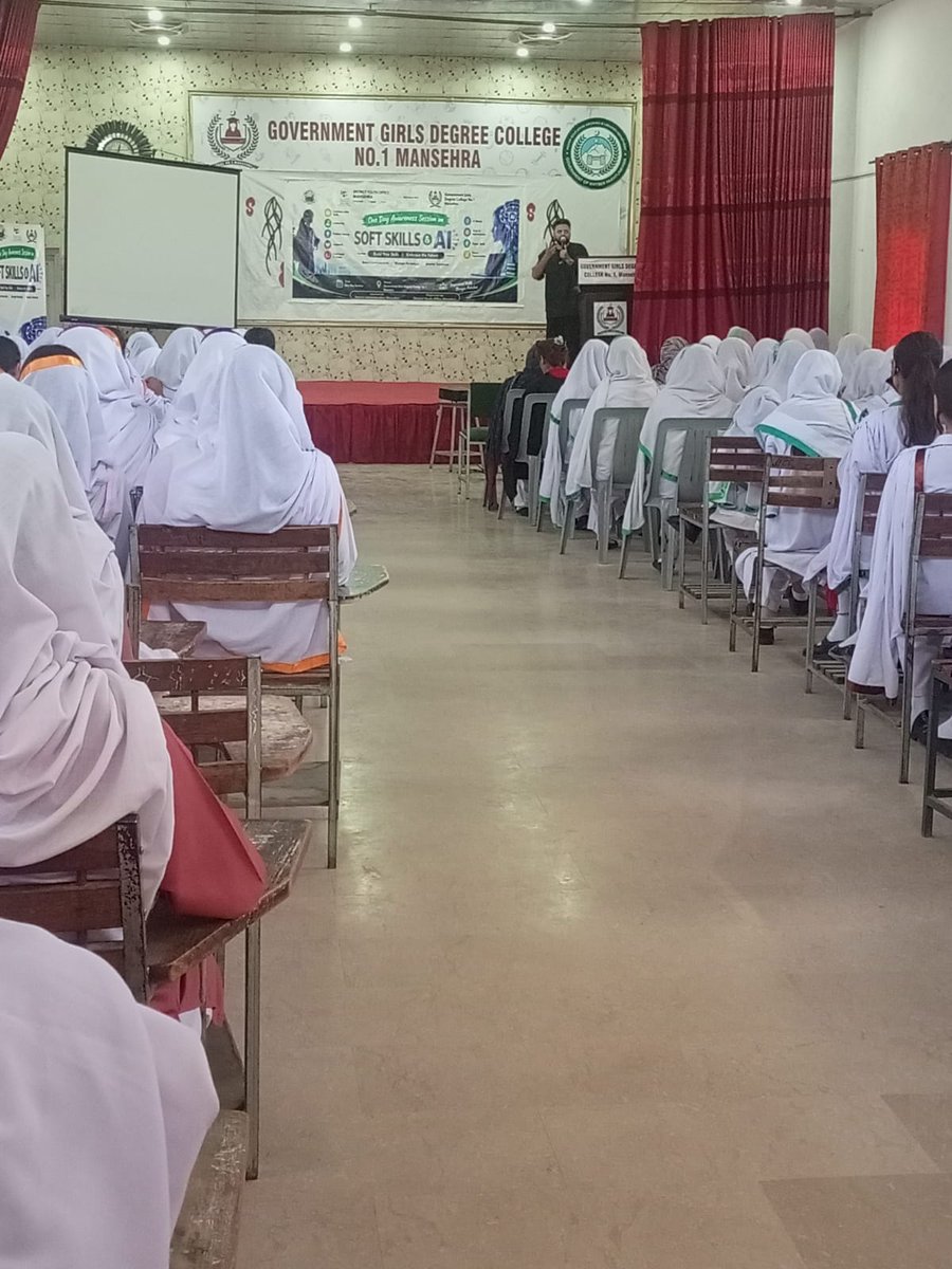 yomansehra's tweet photo. One-Day Awareness Session on Soft Skills &amp; Artificial Intelligence (AI) https://t.co/aiUu7NRSKi