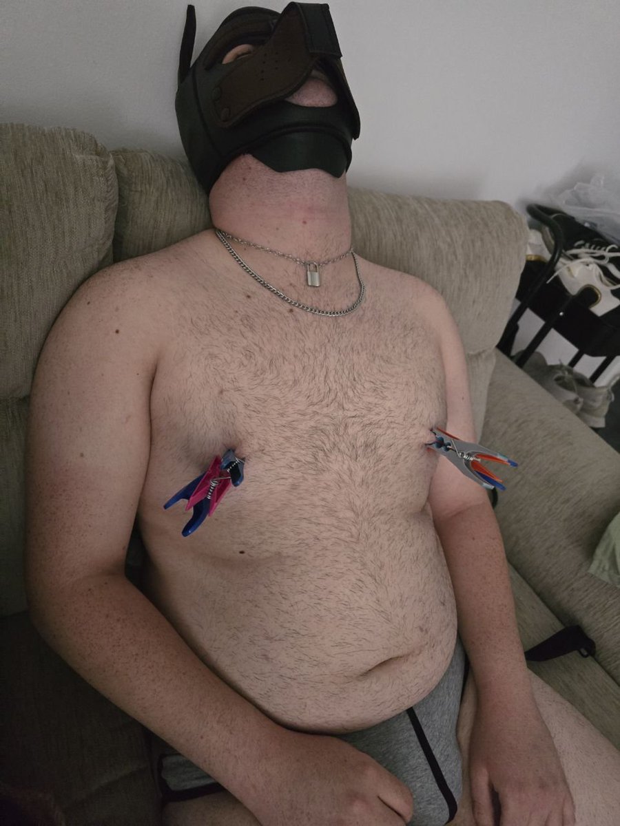 galactic_rcr's tweet photo. First time irl meeting my Dom @chiko2215 
He made me into a good puppy🐶 and spanked me cuz' "Even a good boy needs to get a spanking"
He made my clitty very drippy and made it and my hole🕳 feel good
He's the best dom🩵
#spanking #puppyplay #bdsm https://t.co/Z6ImGZj8eJ