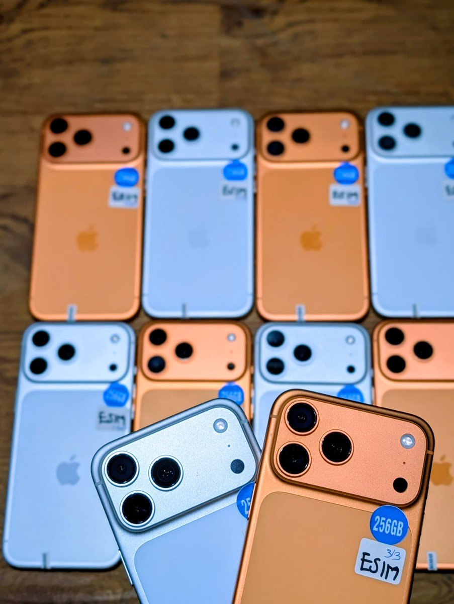 ITgadgetsng's tweet photo. Very Clean IPhone 17 Pro Max Esim Unlock Available ✨
Silver- ₦1,620,000
Orange- ₦1,570,000 https://t.co/zFgku2hCXd