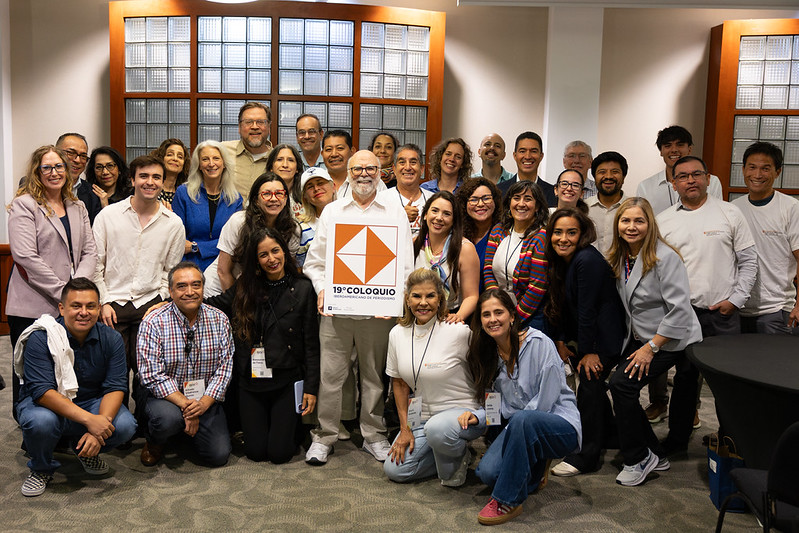 KnightCenterUT's tweet photo. #Coloquio2026 Periodistas iberoamericanos responden a la IA y crisis democráticas con alianzas e innovación
https://t.co/NjwgNrn0i1 https://t.co/sAd85S1eG5