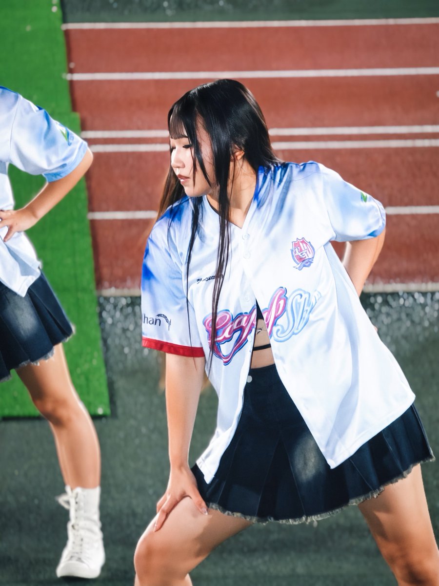 mirumiru0126's tweet photo. ルヴァンカップ　浦和レッズ戦
Leap Sky RINNAさん
#カターレ富山 
#LeapSky https://t.co/JUiNuskq3K