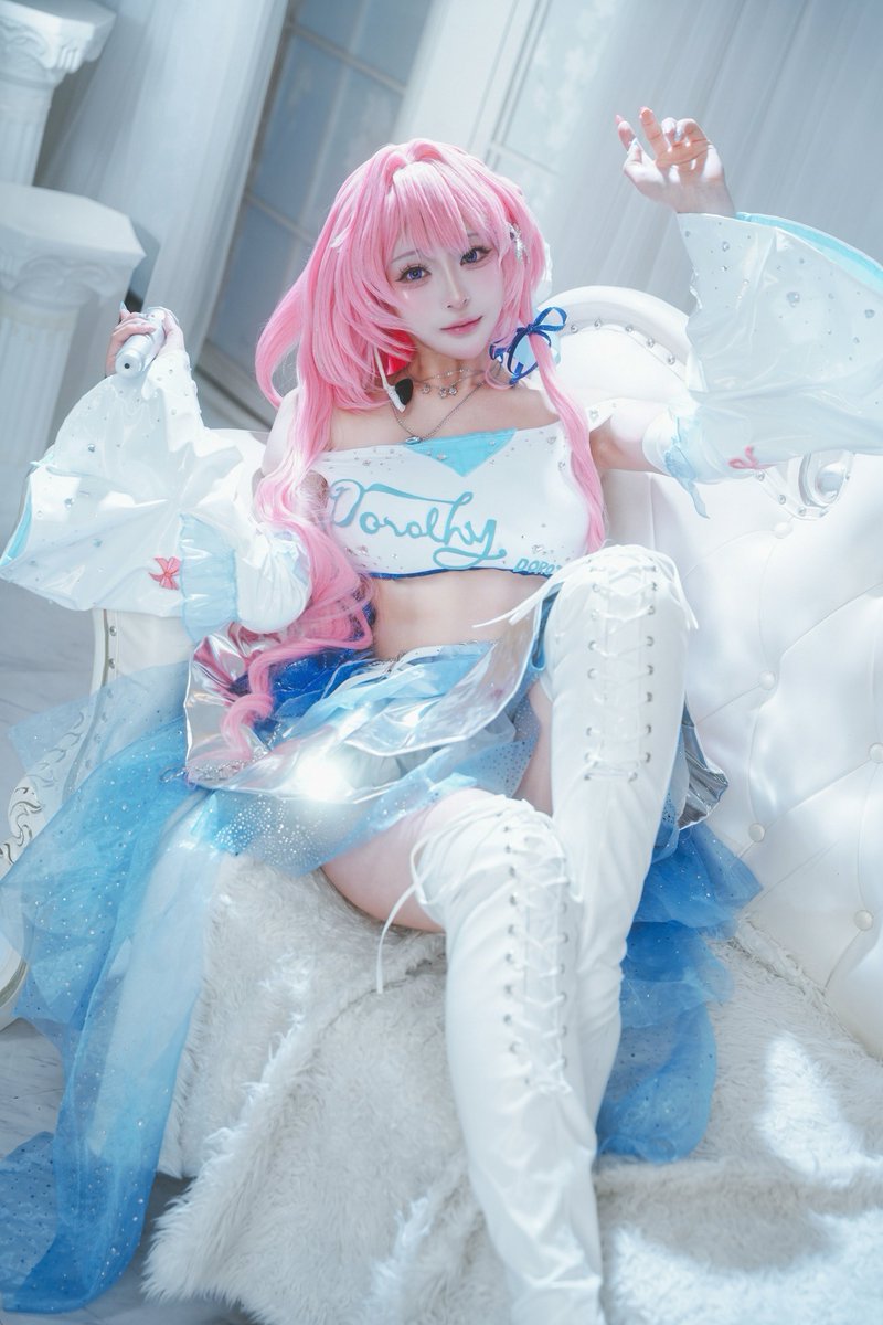 aya_cos_ache's tweet photo. 勝利の女神NIKKE/ドロシー🪽ルナーライト

 #NIKKEcopslay https://t.co/xmRIZ2bIGZ