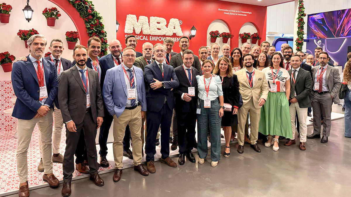 MBA_eu's tweet photo. Ya está en marcha una nueva edición del Congreso SECOT.

Este año os esperamos en nuestro Patio de la Traumatología, bajo el lema “Donde florece la innovación”. Un espacio inspirado en los tradicionales patios cordobeses para reencontrarnos y conocer nuestras novedades.

Además, os recordamos que esta tarde, a las 19:30 h, la SECOTÓN recorrerá el centro de Córdoba.

¡Nos vemos en el congreso y en la línea de salida!

#CongresoSECOT2026 #63CongresoSECOT @secotsecot