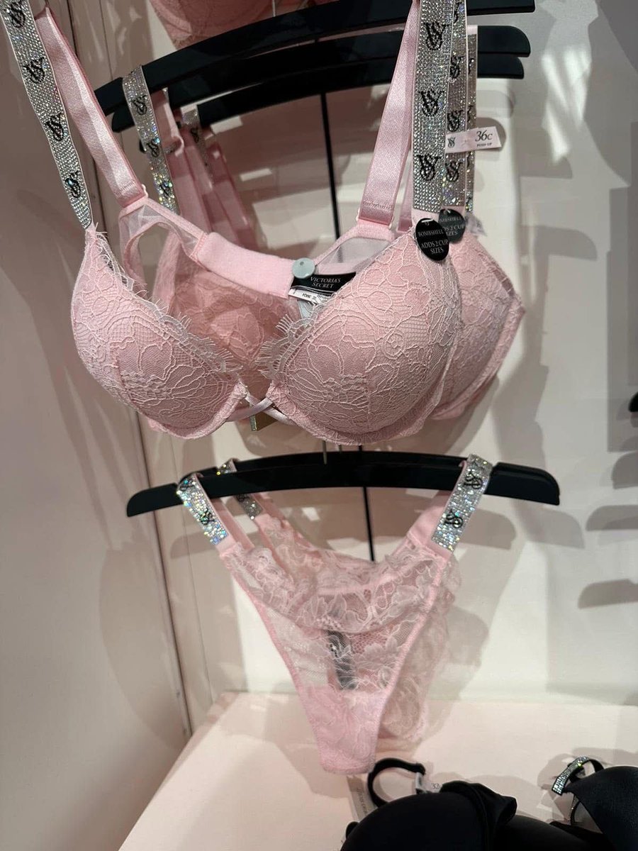 PinkPrivilege5's tweet photo. https://t.co/uxZQivhcTP