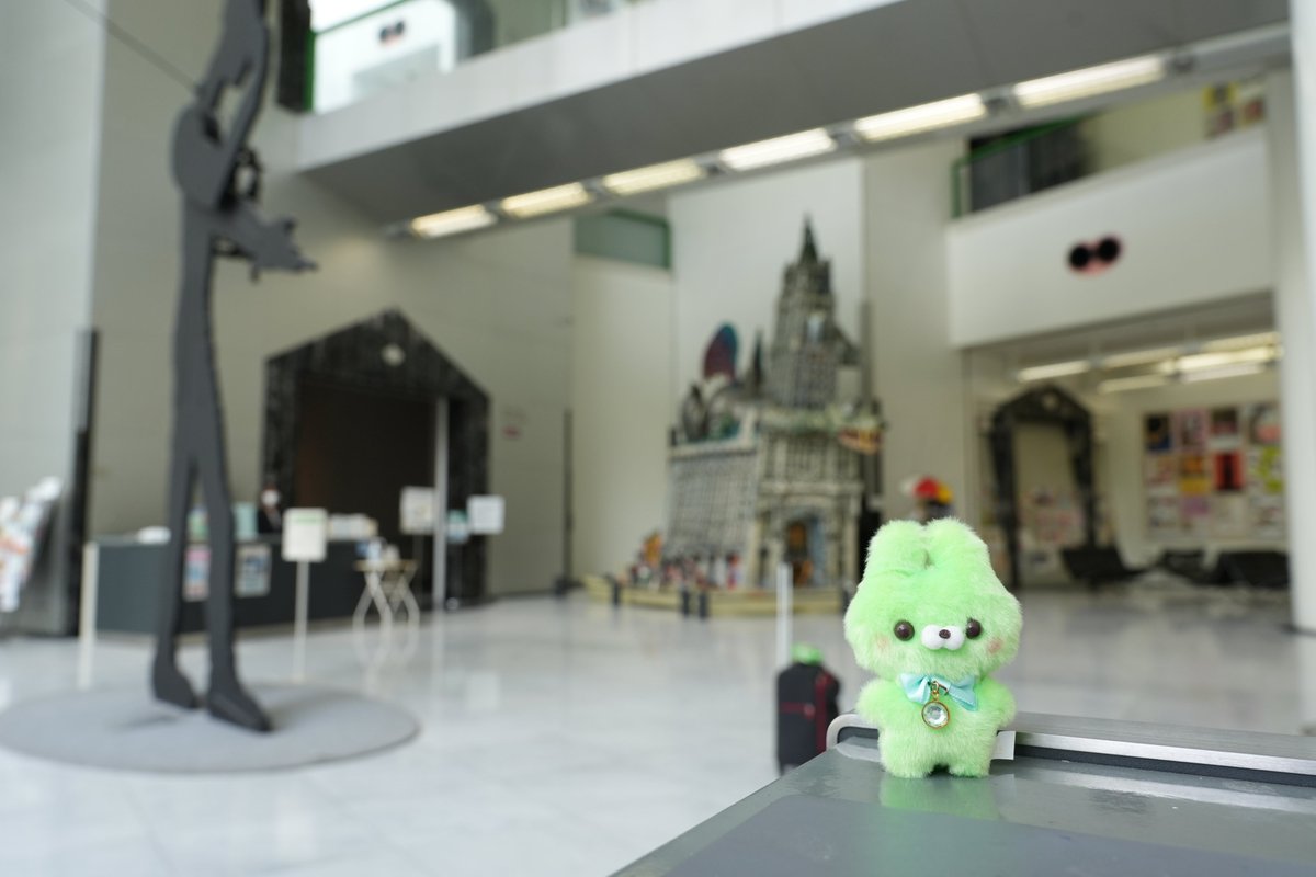 oshitimes's tweet photo. 【インタビュー】約3万いいねの「ぬいぐるみお泊り会」はなぜ生まれた？ 名古屋市美術館の学芸員・近藤将人が語る“ぬい活”企画の舞台裏
https://t.co/XoP7G1NspG
#名古屋市美術館
「ぬいぐるみお泊り会」についてのインタビューが掲載されています！ https://t.co/CuHp9VLvP8