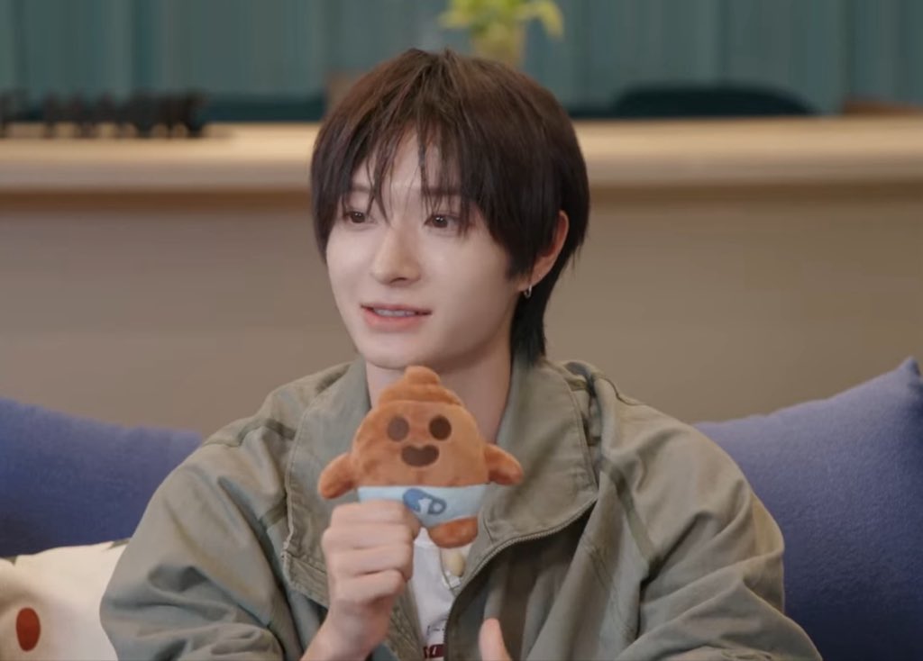 axh0n2's tweet photo. 동화님 저 똥스파이크 있어요 💩 https://t.co/yHIIZAi2MC