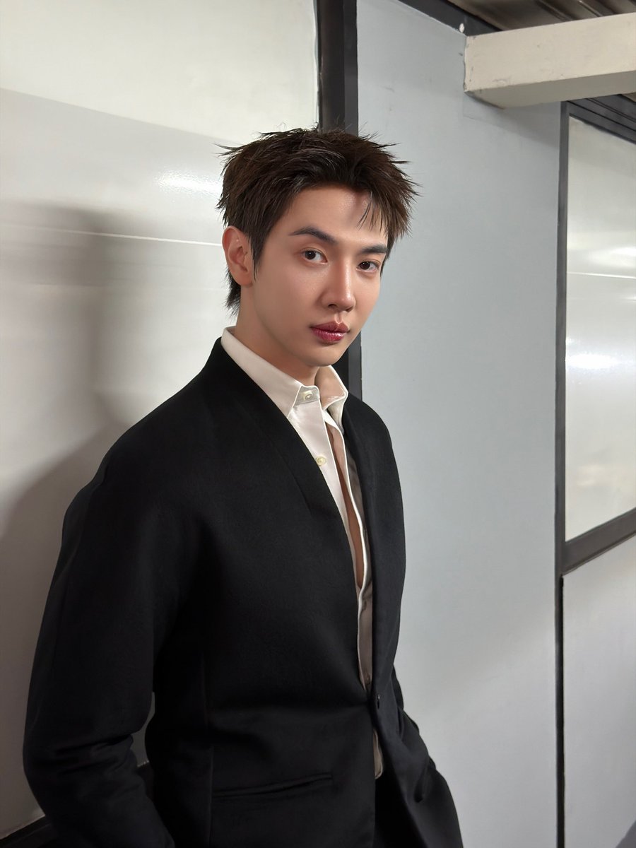 MchoiceTH's tweet photo. ‘แม็กกี้’ พร้อมเจอทุกคนที่งาน ‘Nineentertain 24th Anniversary Charity Concert’ แล้วค้าบ 🎡✨

MAXKYBAS 24TH 9ENT PARAGON
#MXBSx9entBD24th
#9ent24thxSiamParagon #9ent24th
#maxky_rp 
#MchoiceArtist https://t.co/O6TfkzJYPw