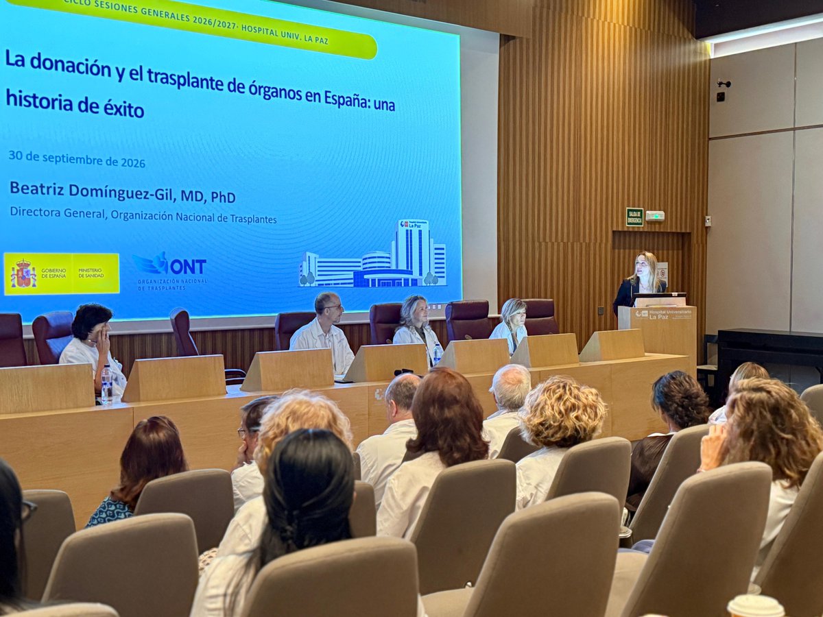 ONT_esp's tweet photo. 🗣️Hoy hemos estado con los compañeros de @HospiLaPaz en una de sus sesiones generales hablando del éxito del Modelo Español y el gran papel que juega este hospital en él, en especial con su programa de trasplante pediatrico y su ensayo clínico para generar tolerancia inmunológica https://t.co/rKfX88ONus