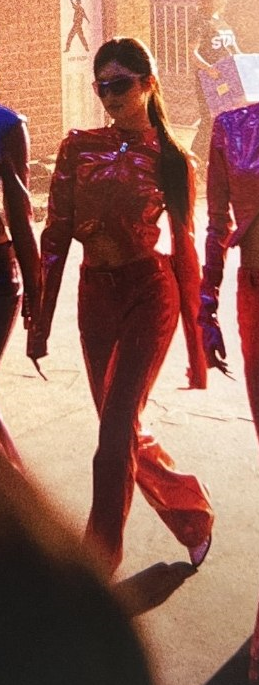 seorificava's tweet photo. IT ALL MAKES SENSE NOW SHE WAS SPIDER RED ALL THIS TIME 😭😭😭 https://t.co/iXq2lgn4fS