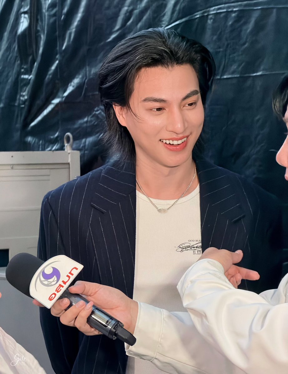 Gulfkanawutofc's tweet photo. ความหล่อ​ที่ทำให้ตาพร่า😍

GULF 24TH 9ENT PARAGON
#9Ent24thxSiamParagon
#9ent24th
#GulfKanawut https://t.co/mUpLiBiajx