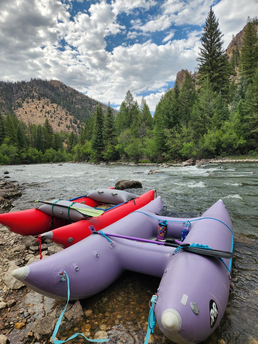 Ashes_Wolf's tweet photo. The start of my summer R1 adventures. Solo in my boat for the first time on a class 3 river, a big step up from moving faltwater! Chill photos because my hands were busy in the more exciting parts. https://t.co/NpMpjxwPok