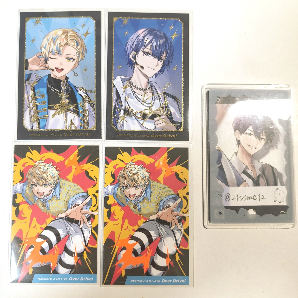 21ssmc12's tweet photo. 【交換】にじさんじ MECHATU-A めちゃつえー 1st Live Over Drive! ランダムカード チェキ

譲 ▶ 画像1
求 ▶ 画像2💕各1点(同種での交換)

⇆郵送での交換希望
⚠おまとめの方優先
ピンポイントで難しいかと思いますが、可能な方いらっしゃいましたらお気軽にお声がけください。 https://t.co/VT0jnkKhhB