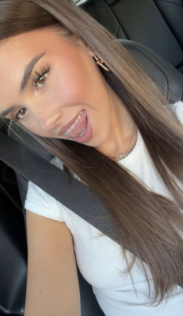 burnyourrcash's tweet photo. Awhgg🙄 I’m bored…
I want to gamble on someone’s credit card

So plweass🥺 
Can I drive u wastes of sp$rm into financial ruins while I play Book of Dead?💔

Manscam https://t.co/h2kMniVwRV