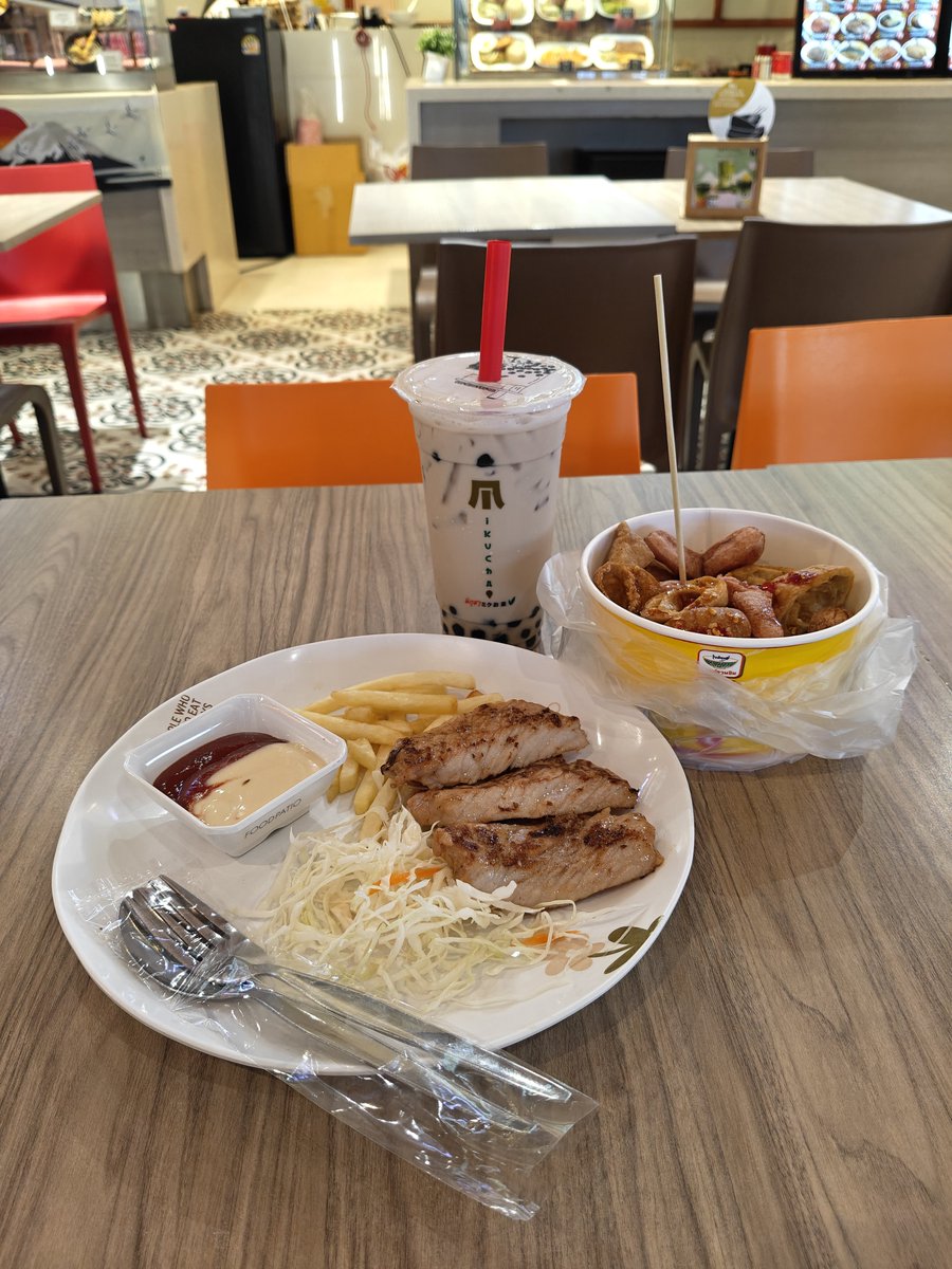 BigBearLike69's tweet photo. กินๆกัน https://t.co/u7DBc14AEc