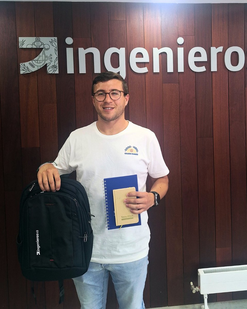 ingenierosva's tweet photo. Nuevo colegiado, nuevo #welcomepack entregado.

Álvaro Díez Redondo, con número de colegiado 3781, ha sido el último en pasarse por el Colegio para recoger este regalo de bienvenida🎒 que incluye nuestra mochila profesional Samsonite. https://t.co/djYMezdf5v
