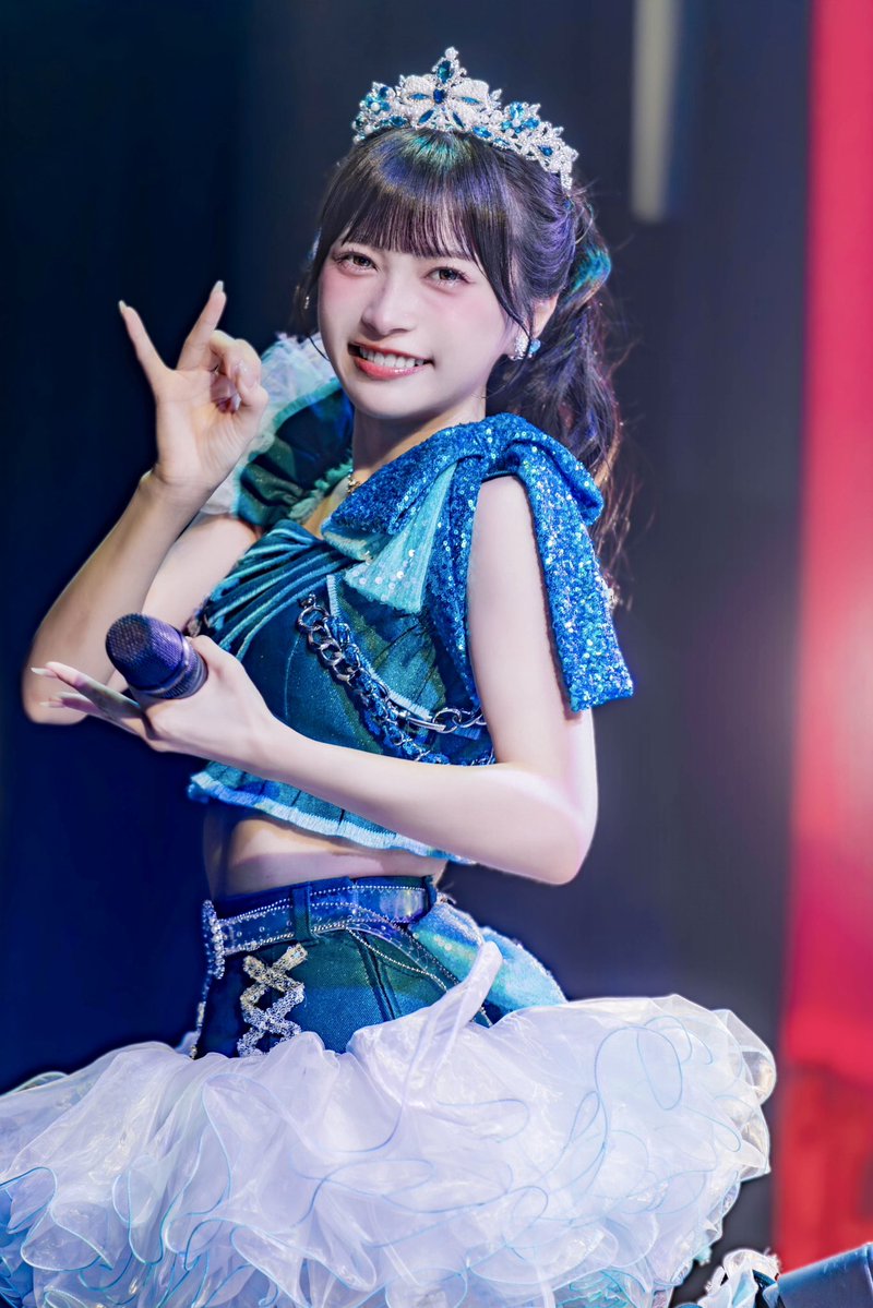 hyouna_idp0420's tweet photo. どんな時でも見つめていてね 🪄✧˚ https://t.co/bg69WAsfvH