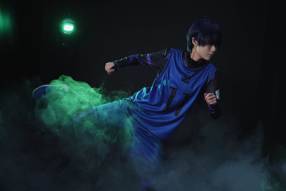 harushisg41's tweet photo. Cosplay 🟦⛓️

🌱 ⚽ チームZ ユニ

📸 #スタジオリューレント

撮影ありがとうございました！！✨ https://t.co/MTCJ73DL56