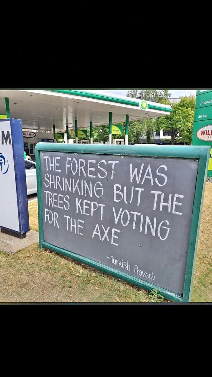RevoGangSta777's tweet photo. Let's vote out ANC,EFF and DA.🇿🇦🇿🇦🇿🇦🇿🇦🇿🇦🔥🔥🔥 https://t.co/9nocL192ey