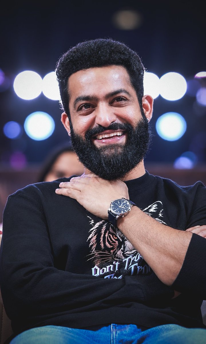 Santhosh_4_NTR's tweet photo. Wallpapers @tarak9999 🤍✨

#Dragon #ManOfMassesNTR https://t.co/UsftuGppOA