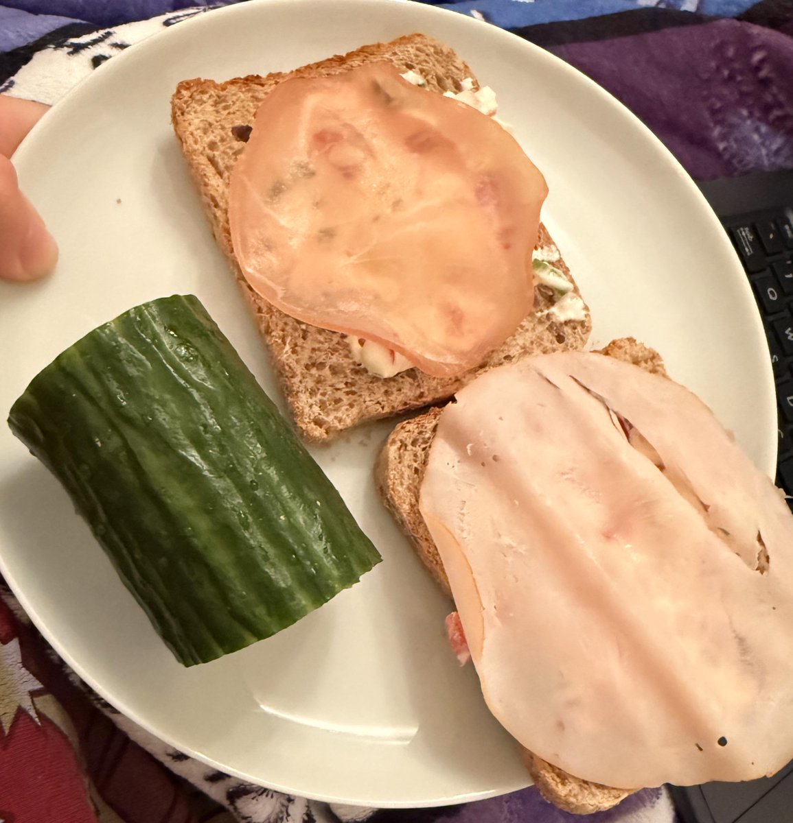 girldinnerposts's tweet photo. Moved to Germany and it’s not what I wanted … https://t.co/phw7GOz2Sg
