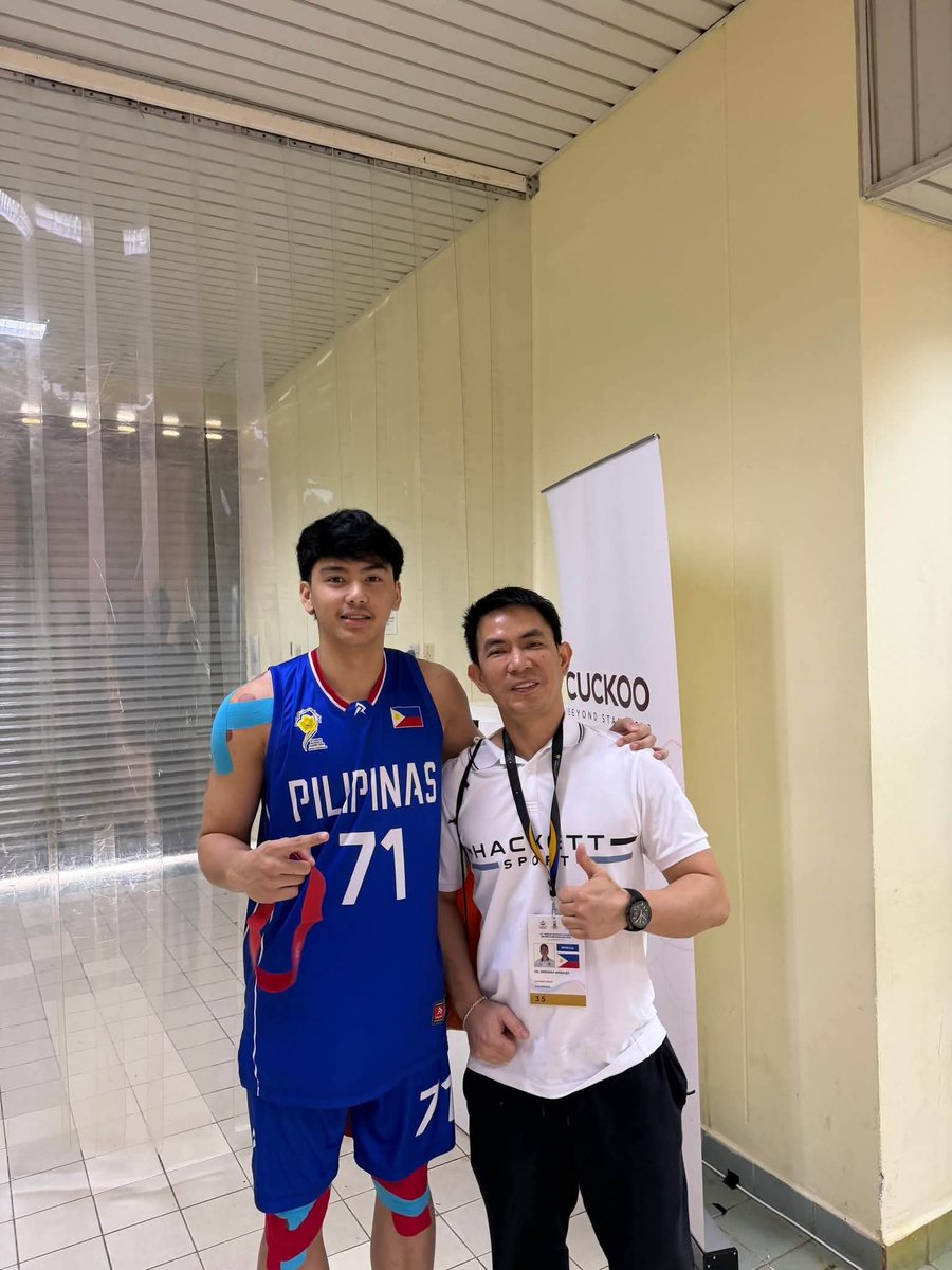 IrisVelle236613's tweet photo. Chog kahit ganitong gupit lang oh 🙏😝 

Ctto ( coach jess) https://t.co/83FxH68e8p