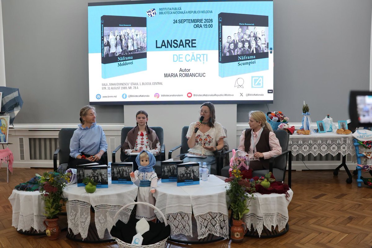 BiblioNationala's tweet photo. La #BNRM a avut loc lansarea volumelor „Năframa Moldovei” și „Năframa Scumpiei”, semnate de Maria Romanciuc – două lucrări care readuc în atenție un obiect aparent simplu, dar cu o profundă încărcătură culturală și simbolică.
🔗https://t.co/dP4YusWslX
📽️ https://t.co/r5JuMArGVV https://t.co/YK6EUNifDv