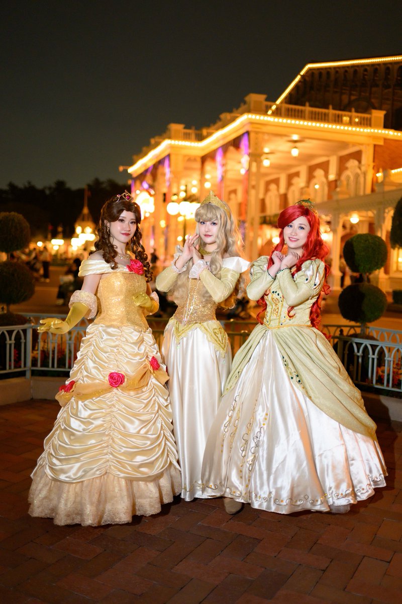 KiSs_SuLlI's tweet photo. 今年もいつメンで✨❤️
ゴールデンのプリンセスしてきた🥰

#Dハロ仮装 https://t.co/LzfAOkVYEw