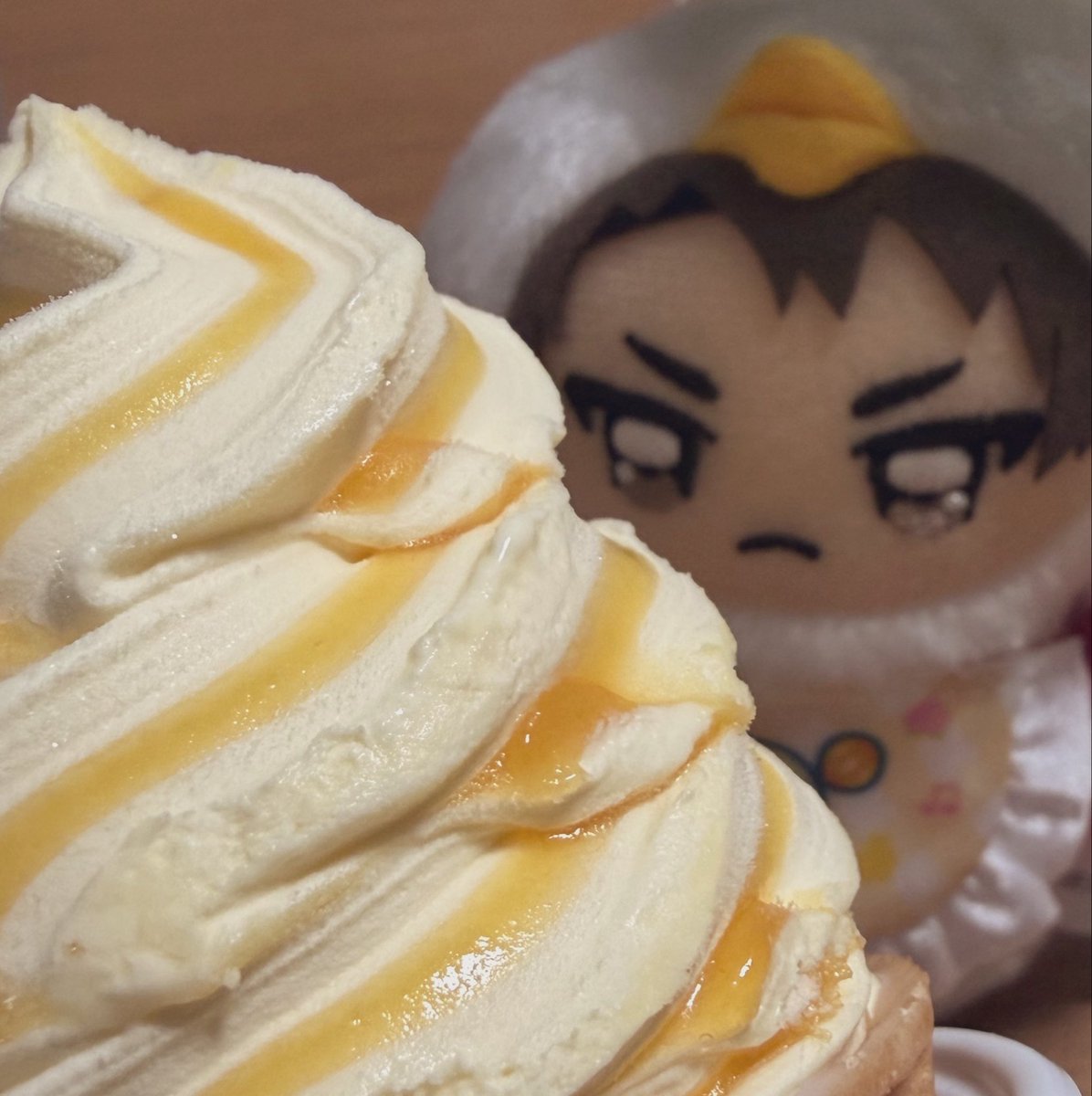 fumifabric's tweet photo. わかとしくん、ワッフルコーン蜜芋ブリュレよ https://t.co/XtBeIGfuhB
