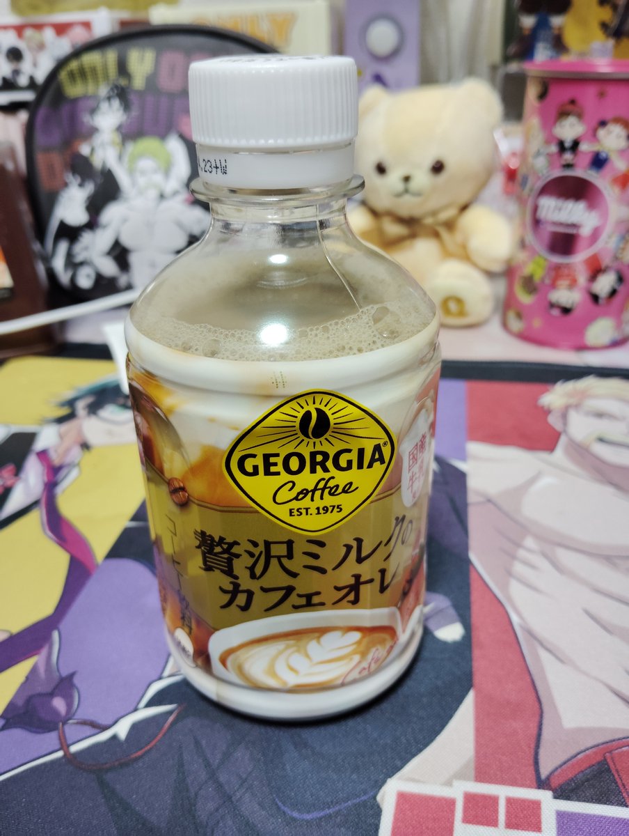 qe042f's tweet photo. 自販機あったかいの出てる！と思って買ってみた"(ﾉ*>∀<)ﾉ初めて飲んだけどめっちゃ美味い(　ﾟдﾟ)ﾝﾏｯ! https://t.co/9iYFmqnqa5