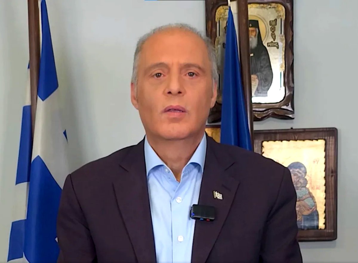 NewsUnityGR's tweet photo. Κυριάκος Βελόπουλος: «Εμείς υπηρετούμε τον πολίτη και αυτοί τους ολιγάρχες»
https://t.co/F5F6a1BFzo
#Βελόπουλος #Ελλάδα #Πολιτική #Καρτέλ #Ολιγάρχες #NewsUnity https://t.co/B2ucpHccU9