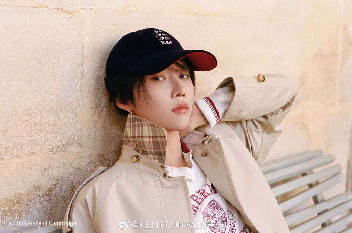 lilian970420's tweet photo. XIN LIU @XinLiulyx0420 brilliantly interprets the Kent and Curwen 2026 Autumn/Winter collection with her unique fashion charm. Senior, is it possible to bump into you at Cambridge University?

#XINLiu #kentandcurwen #XinLiuKentAndCurwenGlobalAmbassador https://t.co/2yEzIJINVm