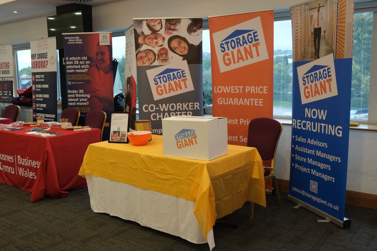 storagegiant's tweet photo. Yesterday, we had a great morning at the Swansea Seasonal Jobs Fair, meeting local jobseekers and talking about career opportunities at Storage Giant. 🧡

📩 Send your CV and cover letter to joinus@storagegiant.co.uk

#Recruitment #Careers #Swansea #JobsWales #Hiring
 #Careers https://t.co/1oioVzWkNM