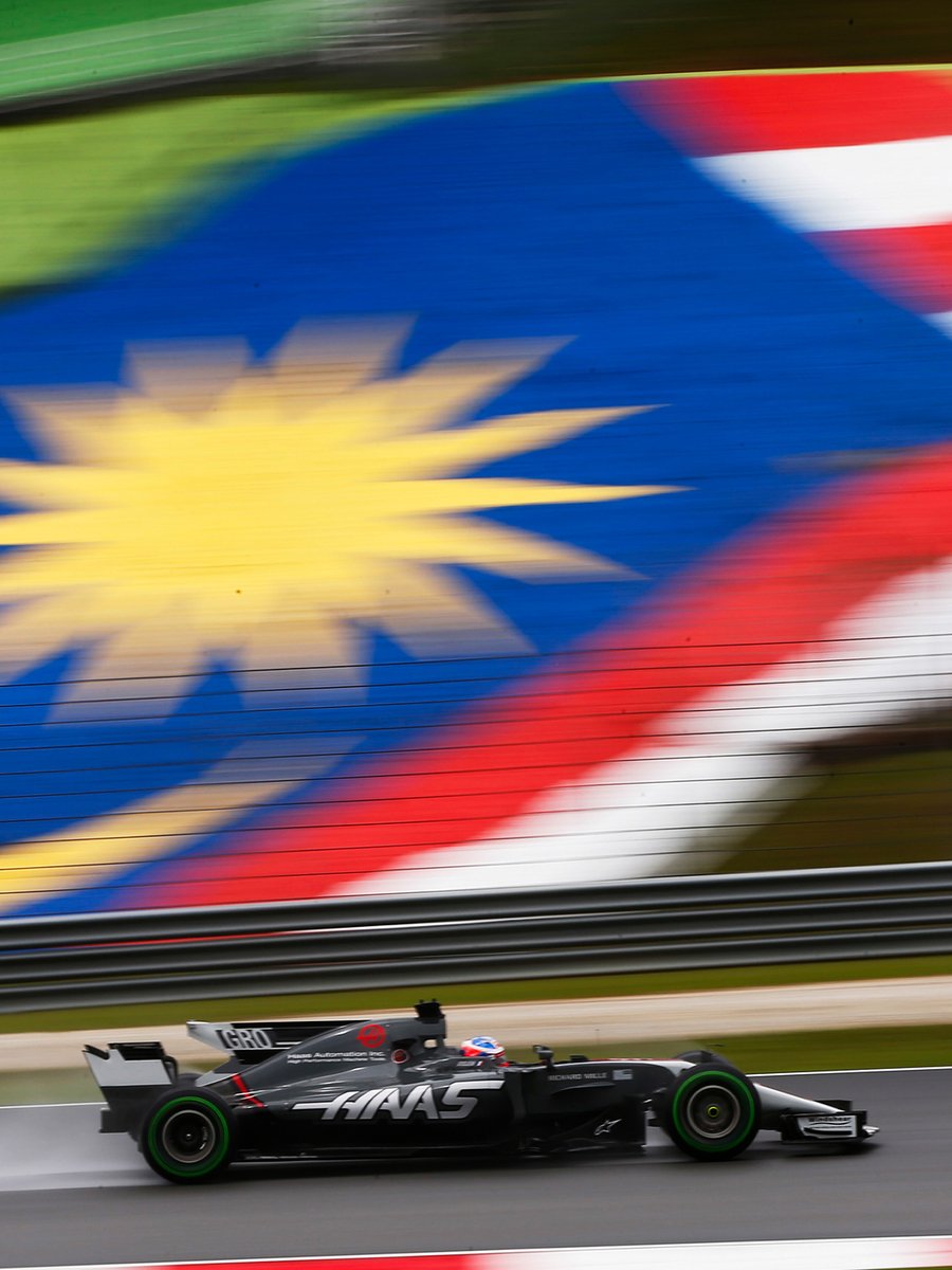 HaasF1Team's tweet photo. Counting down until we're back on this iconic track 🇲🇾

#HaasF1 #F1 https://t.co/U24bbk0omi