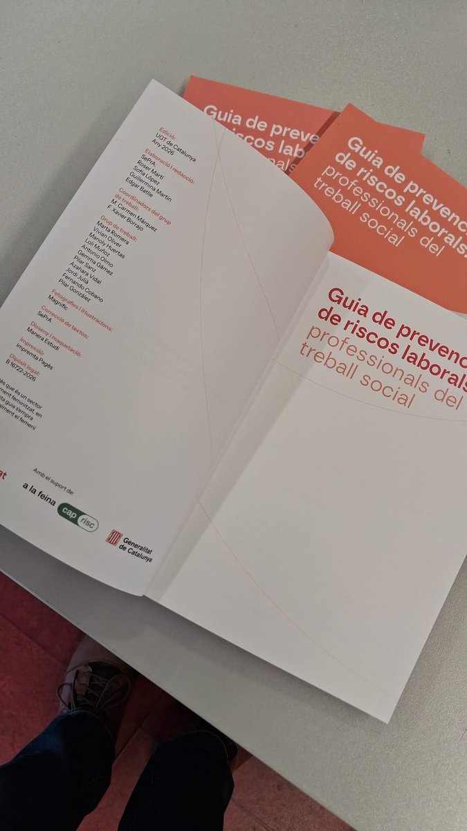 Seprascc's tweet photo. La @marti_roser , co direcció tècnica i socia de SePrA ha presentat la Guia PRL per a les professionals dels Serveis Socials de Catalunya impulsada per la 
@ugtcatalunya  i elaborada per diferents tècniques de la cooperativa. https://t.co/WKCQP5uEwp