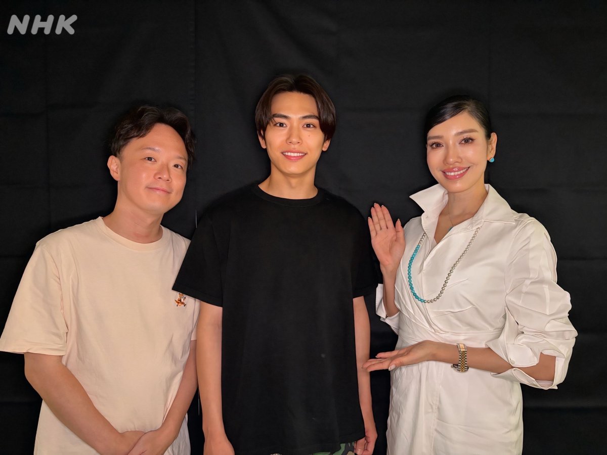nhk_radiru's tweet photo. 【お悩み①✨】
お世話になった先生や家族にどう感謝を伝えるかに悩んでいます。

アンミカ「どんなところに感謝しているのか。具体的なエピソードを交えて感謝の言葉を伝えると、お互いに“ありがとう”が言いやすくなりますよ」

🔗同時配信はこちら
https://t.co/Awdc0g1h28
#nhkアンミカ https://t.co/ID3JNcgCYo