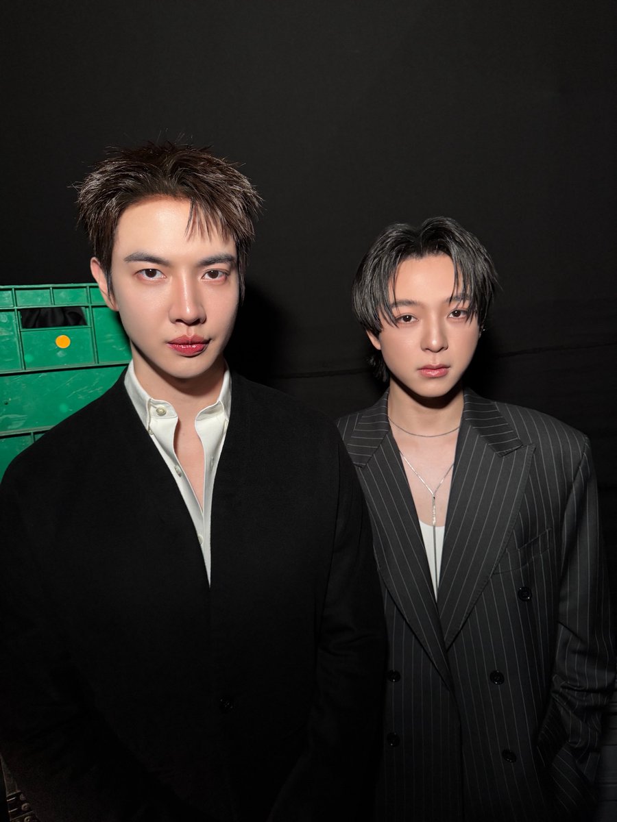 MchoiceTH's tweet photo. ‘แม็กกี้บาส’ ที่งาน ‘Nineentertain 24th Anniversary Charity Concert’ 🎡✨

MAXKYBAS 24TH 9ENT PARAGON
#MXBSx9entBD24th
#9ent24thxSiamParagon #9ent24th
#maxky_rp #maxkybas
#MchoiceArtist https://t.co/Nnf54y1UlA