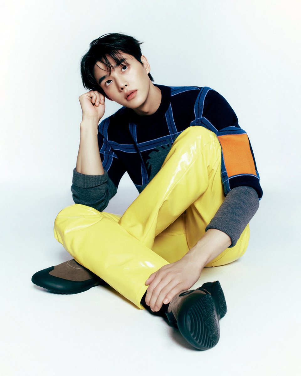 forskg's tweet photo. Hello, Songpyeons! 🍡

#SongKang #송강 will be heading to Paris Fashion Week as the brand ambassador for LOEWE. 

Please use the following hashtags starting before the event and throughout his schedule:

✈️ 🇫🇷 - OCTOBER 1
🕘 Start using the hashtags around 8-9 AM (KST)
 #️⃣ SongKangxLoewe #️⃣ SongKang #️⃣ 송강

📌 LOEWE PFW - OCTOBER 2
🕔 Start using the hashtags at 5 PM (KST)
 #️⃣ SongKangxLoeweSS27 #️⃣ LOEWE #️⃣ SongKang #️⃣ 송강