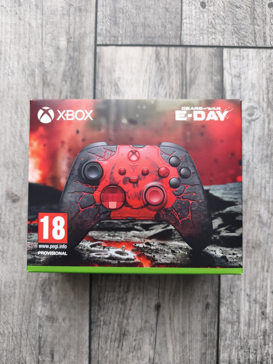 Ze_Redge's tweet photo. 📦 🎮 La manette vient d'arriver et le jour de l'Émergence se rapproche 🔥
RDV demain pour mon test de Gears of War: E-Day chez @JVMag_ch 👀
#ShadowTheChaton #GearsOfWar #EDay #GearsOfWarEDay #Xbox #XboxSeriesX https://t.co/qyZOXfK1We