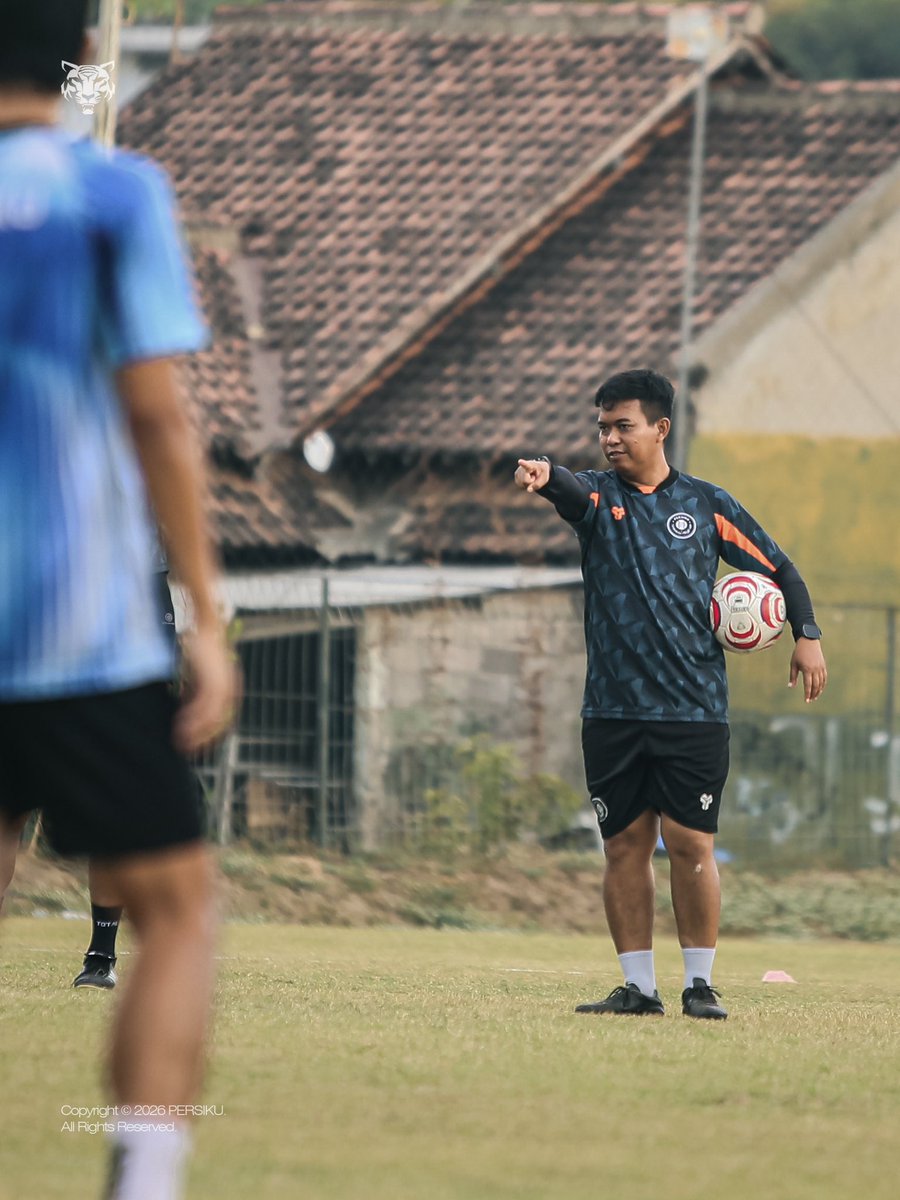 PersikuOfficial's tweet photo. 🔵⚪️ 🔵⚪️

#PersikuKudus
#COYMT https://t.co/FM6lU8Vlht