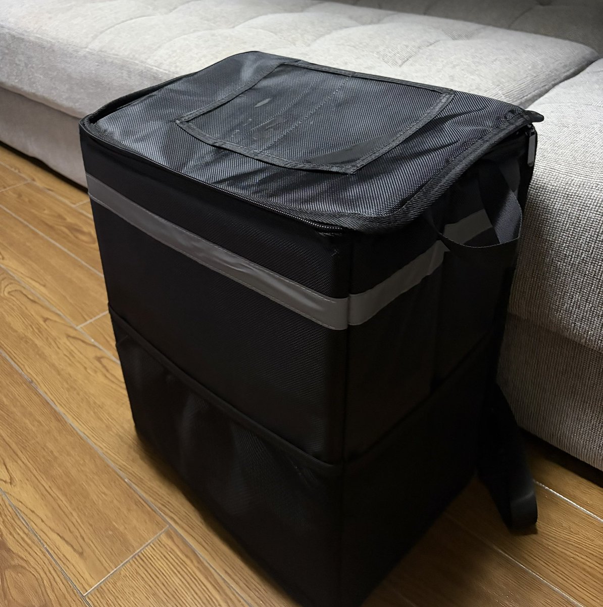 Uber88188's tweet photo. Amazonで注文したデリバリーバッグ届きましたー👜大事に使うぞ〜😊 https://t.co/ioI84KvZoz