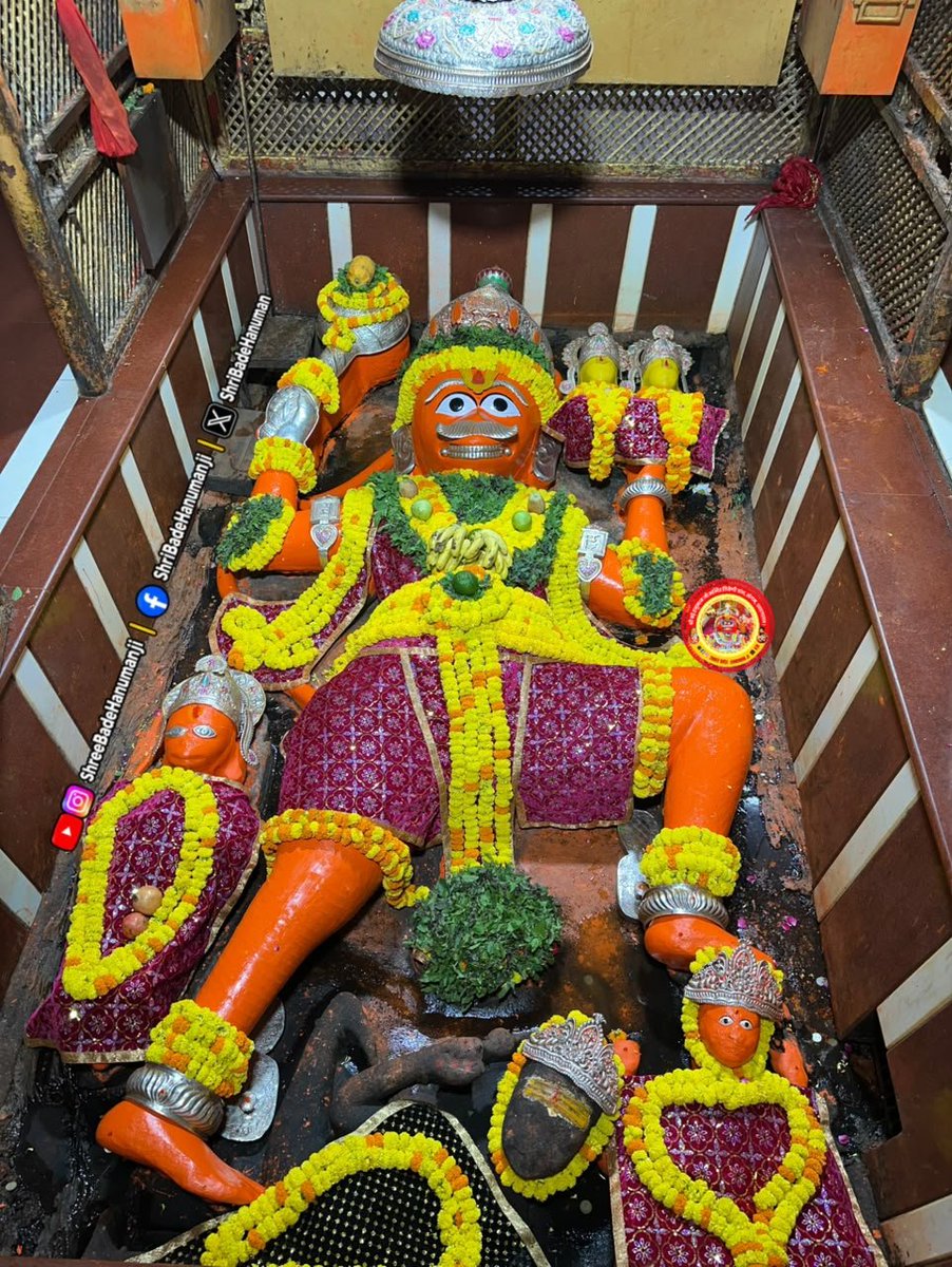 ShriBadeHanuman's tweet photo. आज दिनांक 30/09/2026 दिन बुधवार को श्री बड़े हनुमान जी महाराज के श्रृंगार आरती दर्शन https://t.co/v8pIbTUDPz