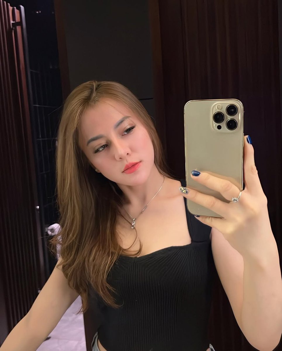 mumbartap's tweet photo. massage malam ini bisa yaa beb🌹 https://t.co/HnvDXBdeB2
#serang #banten #PIJATFULLBODY #massagebodytobody #housetour #availbanten https://t.co/QI4hKJWswS