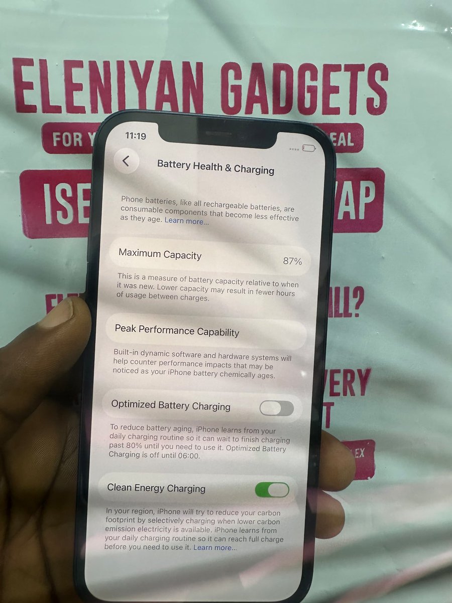 Bigwavee00's tweet photo. GRADE  UK-USED IPHONE 12

64GB | Physical SIM + eSIM | 87% BH
Face ID ✅ | True Tone ✅ | Factory Unlocked 🔓

₦240,000 — 

Clean deal. Ready to go.
DM to secure yours. 🚚📦 https://t.co/fPW2jAgoDQ