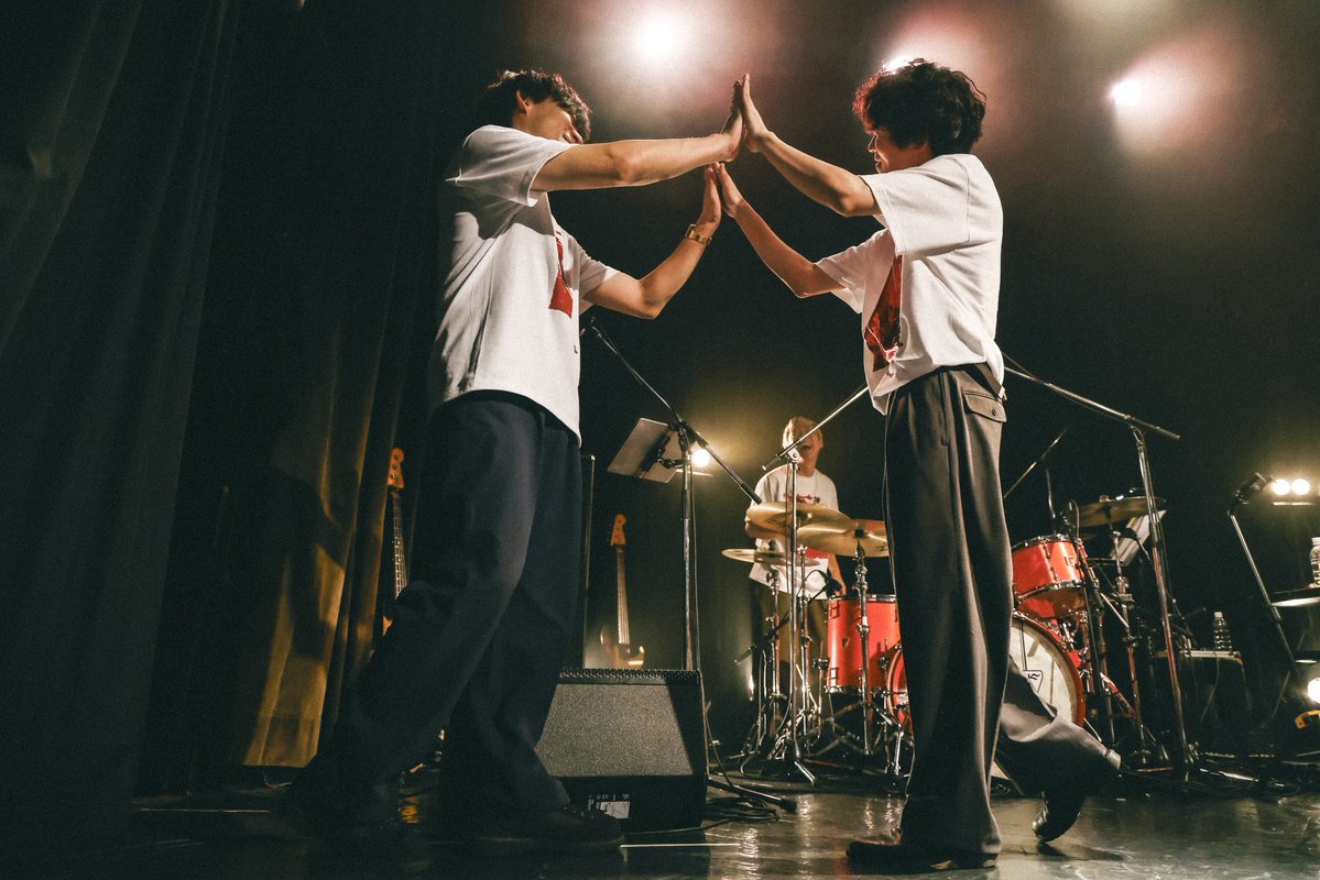 ueno_daiki's tweet photo. 「0921/再生」 After online live 決定！

10/4(日) 21:00- TikTokLive！
https://t.co/sbuenOtbIc

色々、喋ったり歌ったりします！
そしてお知らせもあります。
よろしくお願いします！ https://t.co/KcosMBefte