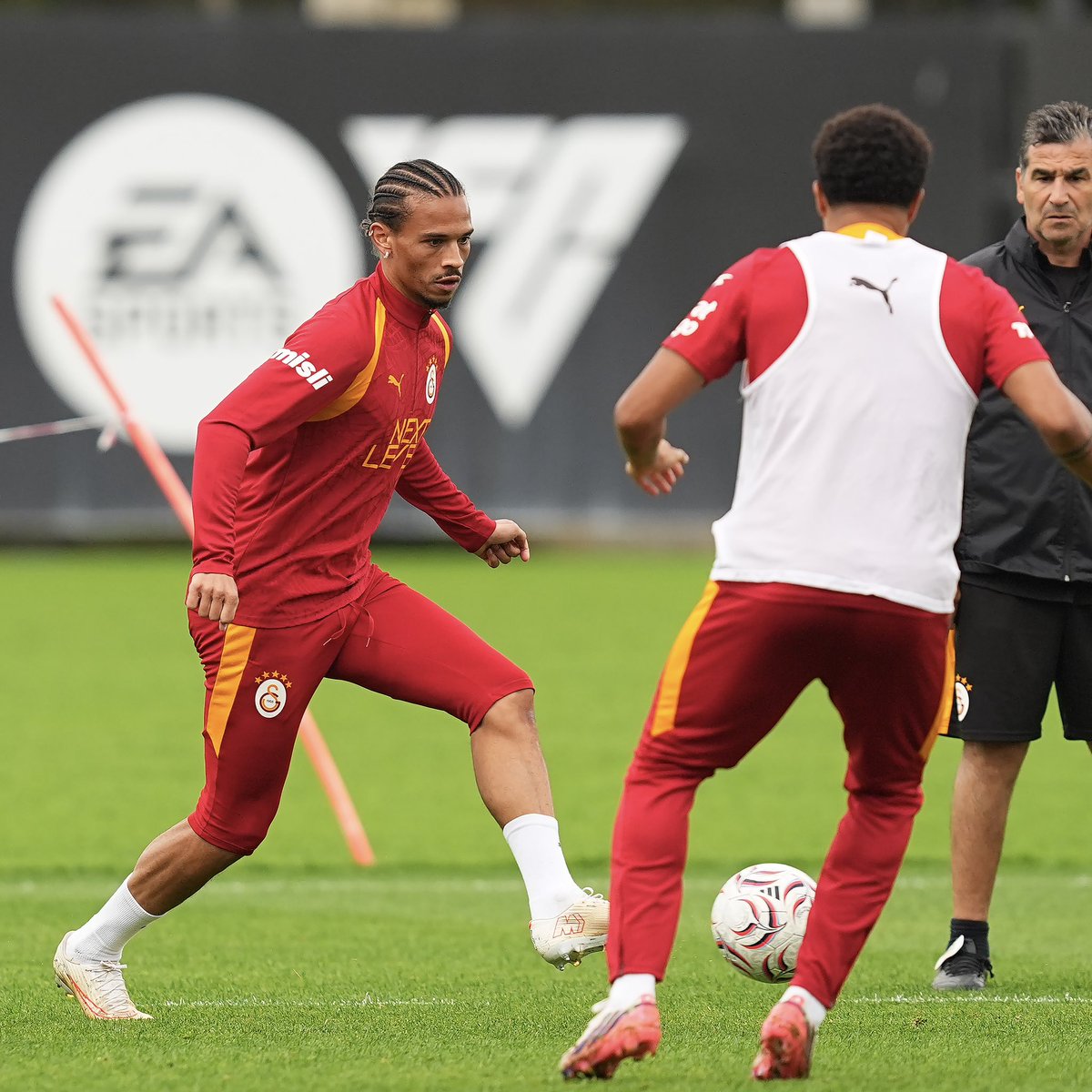 GalatasaraySK's tweet photo. 📸 #GSvKAS https://t.co/5v6N7bGni1