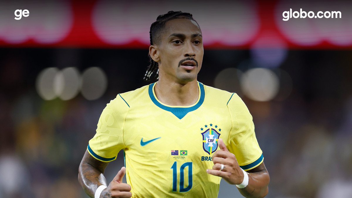 oficialglobocom's tweet photo. Raphinha é cortado da Seleção e não viaja para amistoso com a Índia. Veja mais: https://t.co/C6PxFOVZgt
#gcomFut https://t.co/oPvjWTlOtw