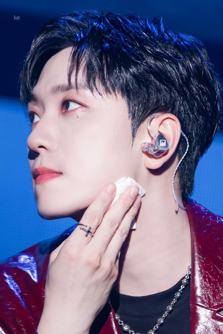 odd2_fore11's tweet photo. 진짜 성악계에 빼앗겼다가 반쯤 돌려받은 아2도루 인재🌟<<<닉값 ㄹㅈㄷ… https://t.co/72u6nriMhY