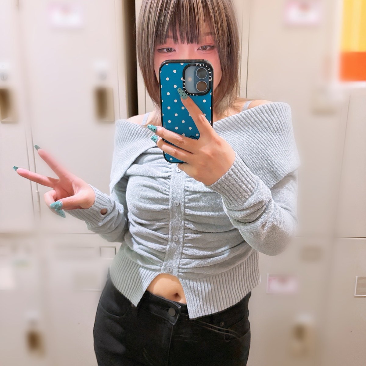 b_riruru's tweet photo. 今日はギャルみ強めだにょ https://t.co/ABtAxqFCdG
